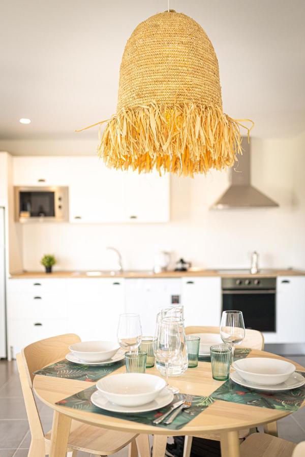 Oasis Apartments By Aloha Bay カレタ・デ・フステ エクステリア 写真