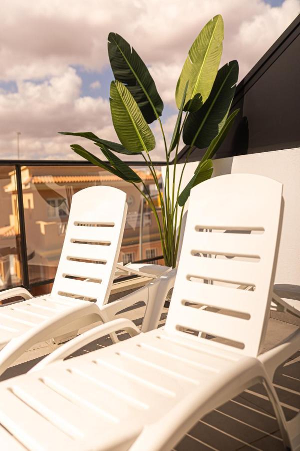 Oasis Apartments By Aloha Bay カレタ・デ・フステ エクステリア 写真